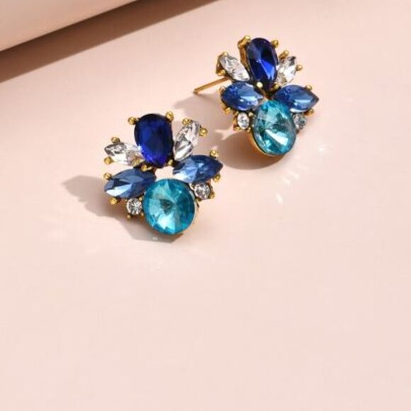 Sapphire Radiance Stud Earrings - Picture 3 of 3